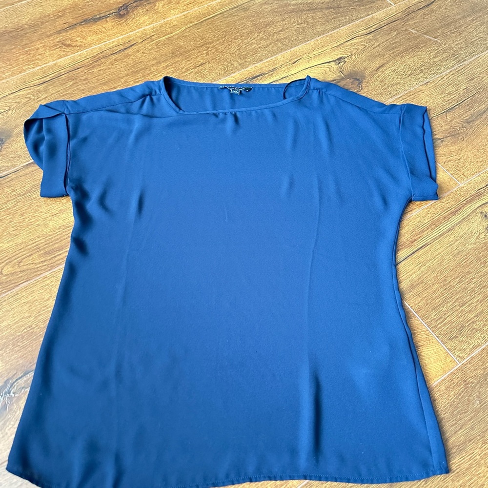 Banana Republic Top Womens Short Sleeve Crew Neck Black Polyester Size XS Casual